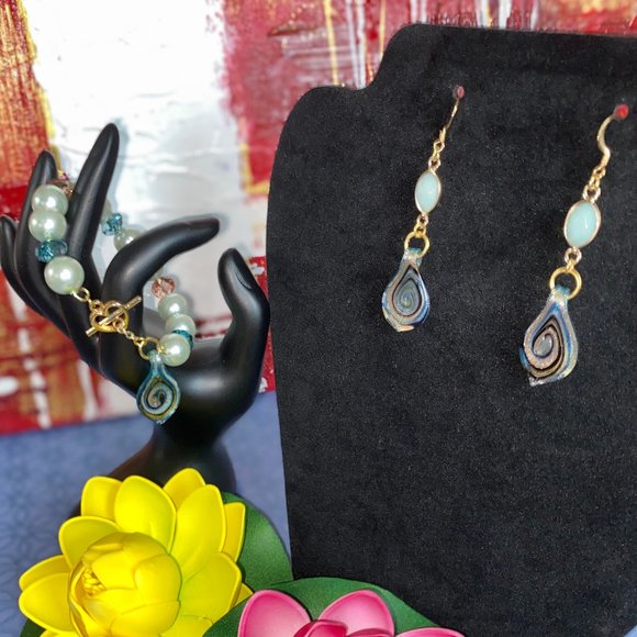 Unique Aquamarine stone dangle earring & Bracelet set - Blown glass dangle - - Picture 3 of 5